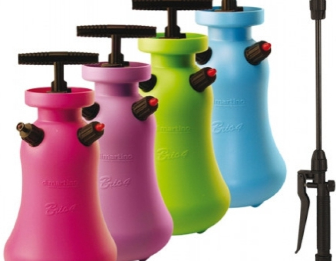 Brio 4 Tlakový postřikovač růžový 3,7l