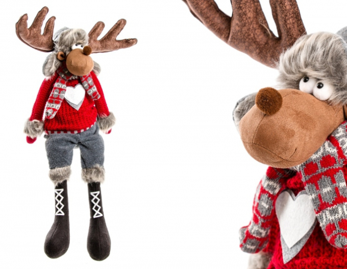 Figurka sedícího soba