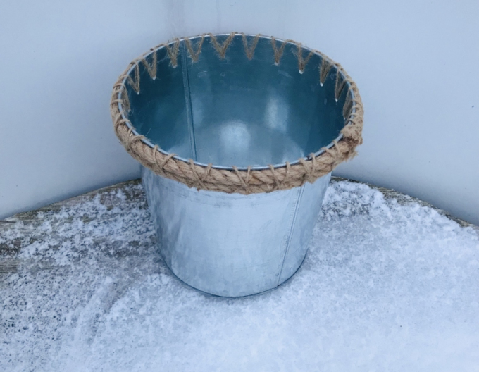 Obal na květináč plechový