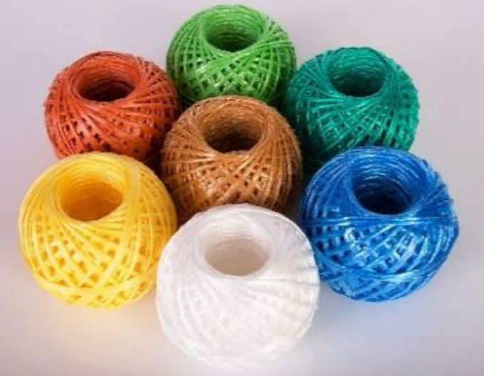 Polypropylenový motouz 12500 DTEX / 250 G