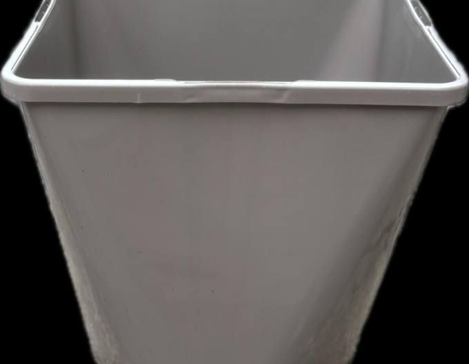 Plastový květináč štvorcový okrúhly 2l, 14 x 14 cm