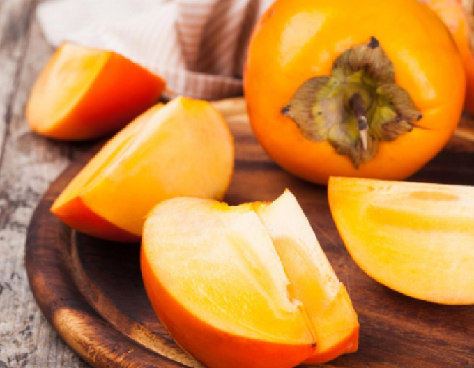 Hurmikaki Vaniglia na kmínku