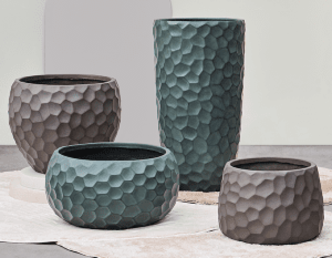 Hliněný květináč ´Baq Tortuga Globe Chocolate Brown´