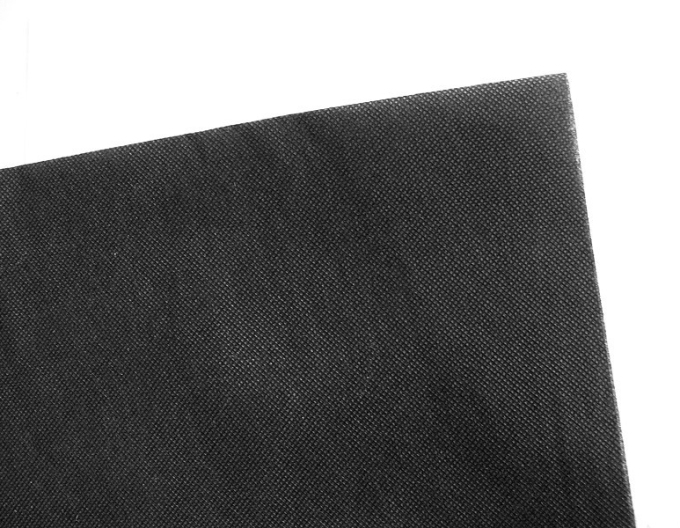 Netkaná textilie černá 45g/m2 10 x 1,6 m